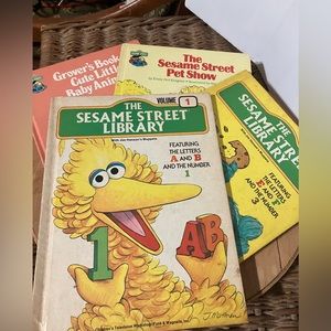 Vintage Lot of 4 Sesame Street Children’s Books 1980 1978